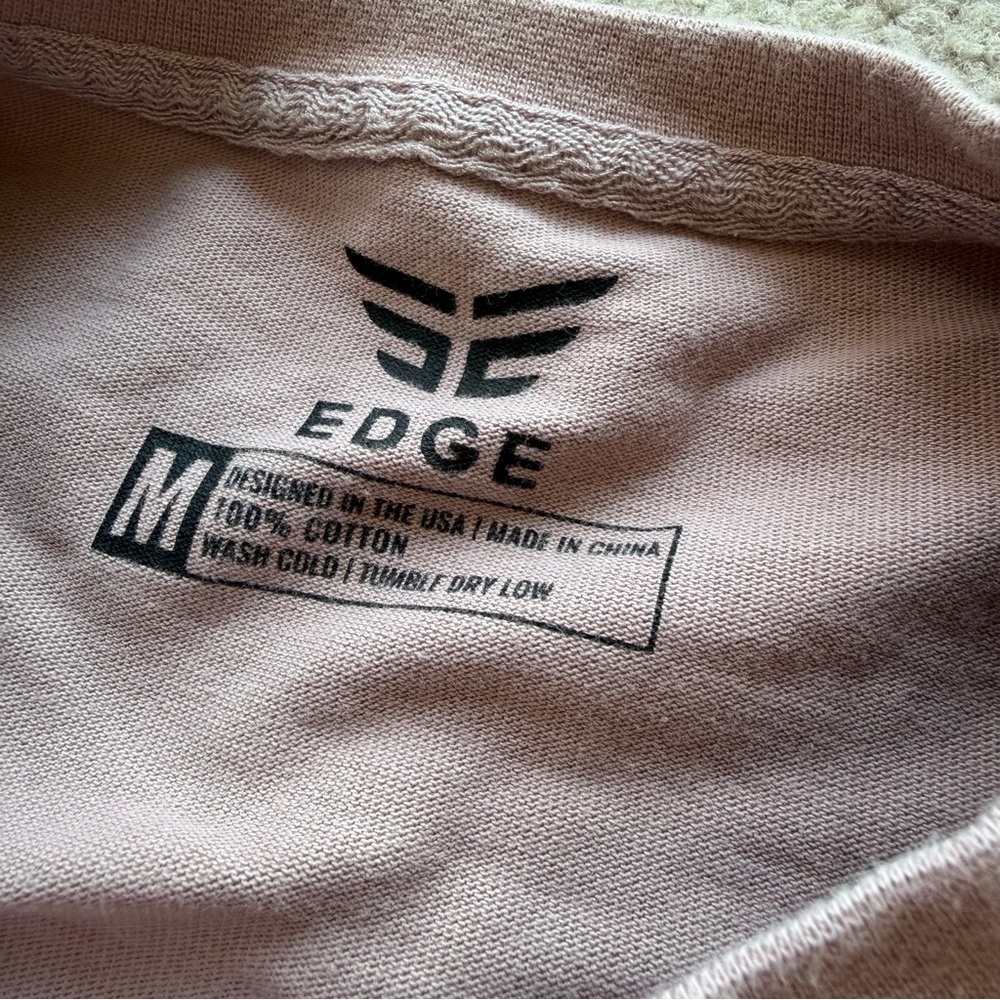 EDGE LIFESTYLE MENS LONG SLEEVE TSHIRT! ✨ - Picture 3 of 4
